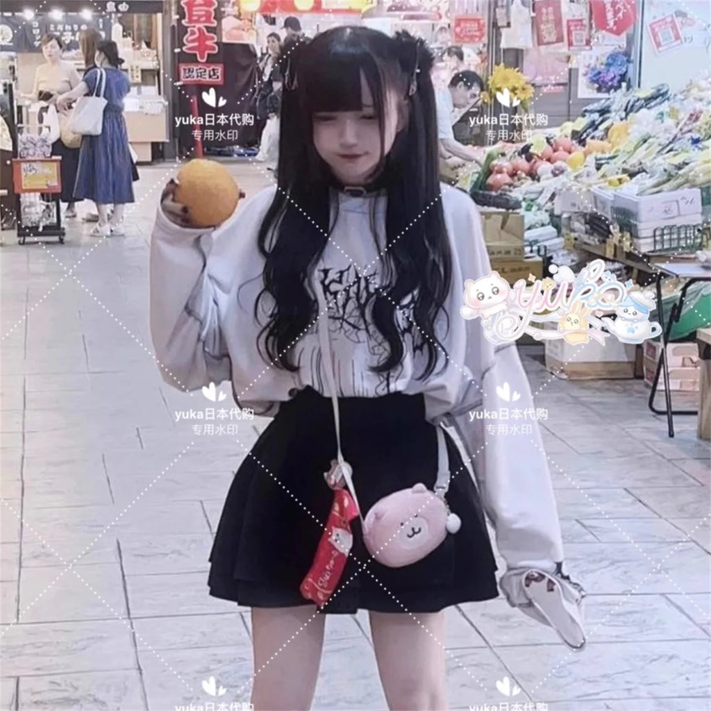 Grunge Graphic Long-Sleeve T-Shirt