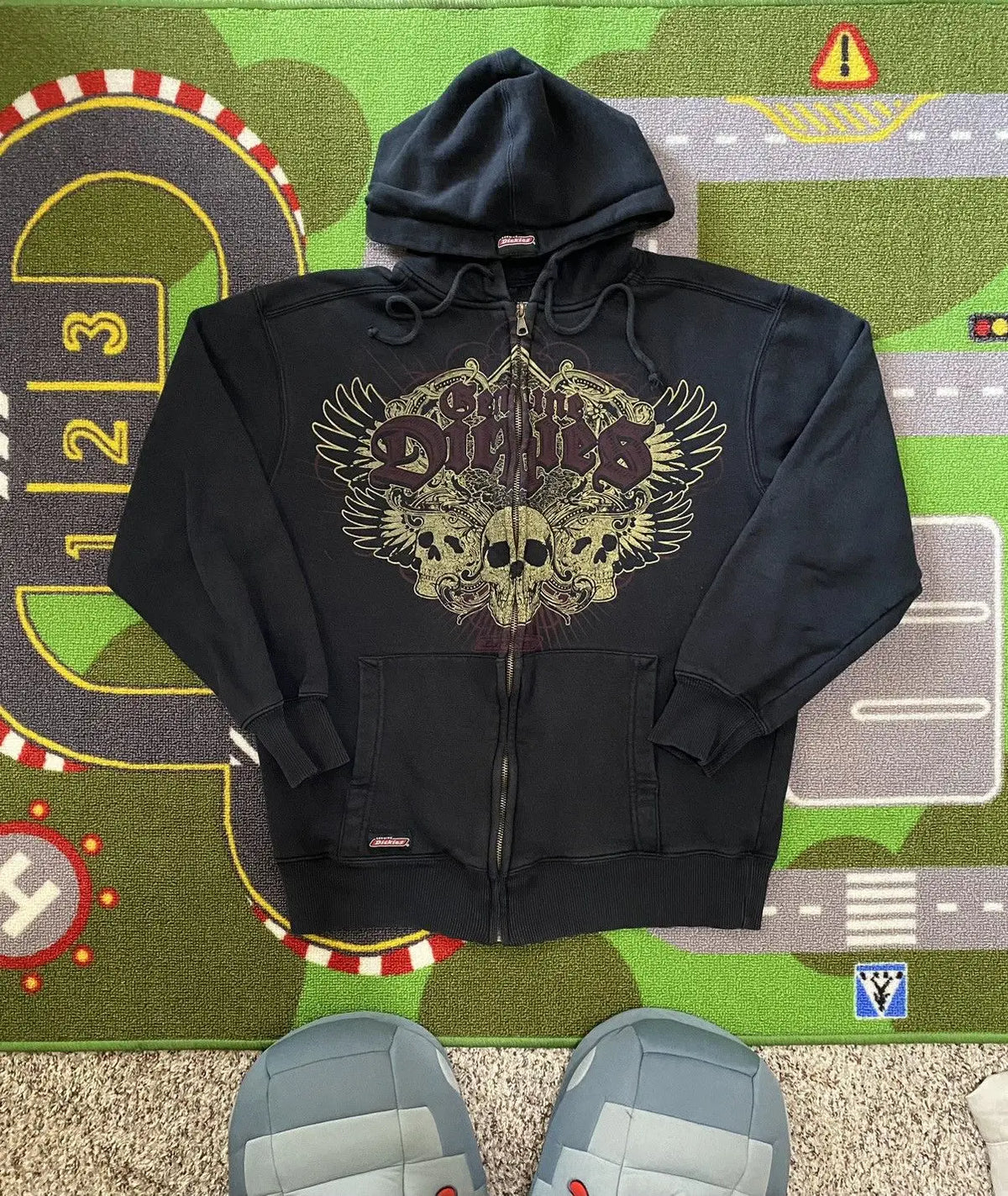 Women's Skull Graphic Zip-Up Hoodie