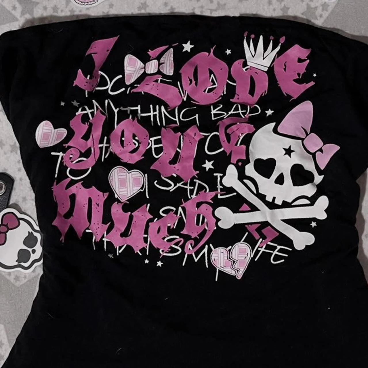 Black Graphic Skull and Crossbones T-Shirt