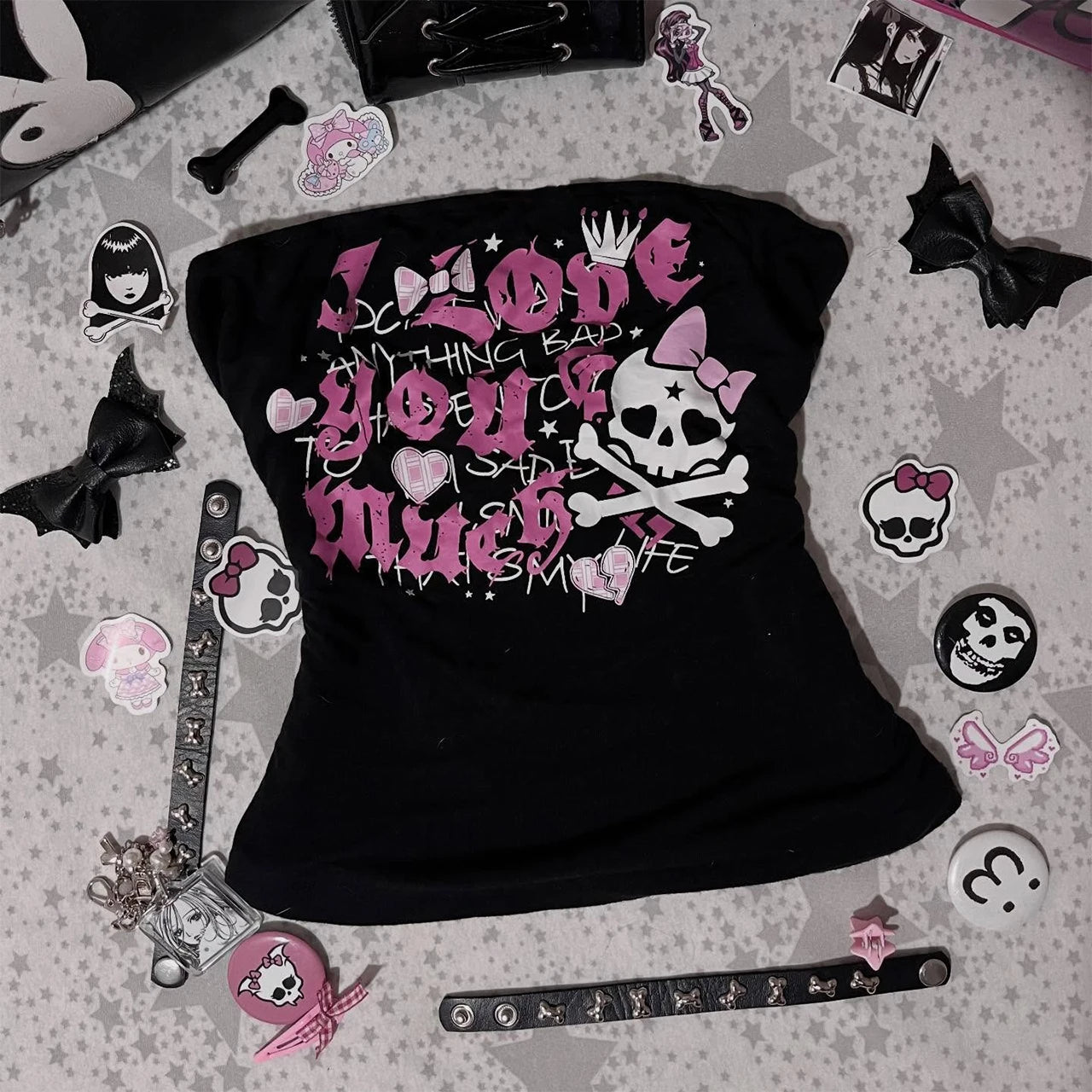 Black Graphic Skull and Crossbones T-Shirt