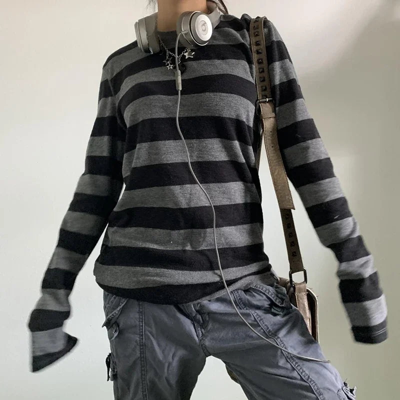 Women's Striped Long-Sleeve T-Shirt