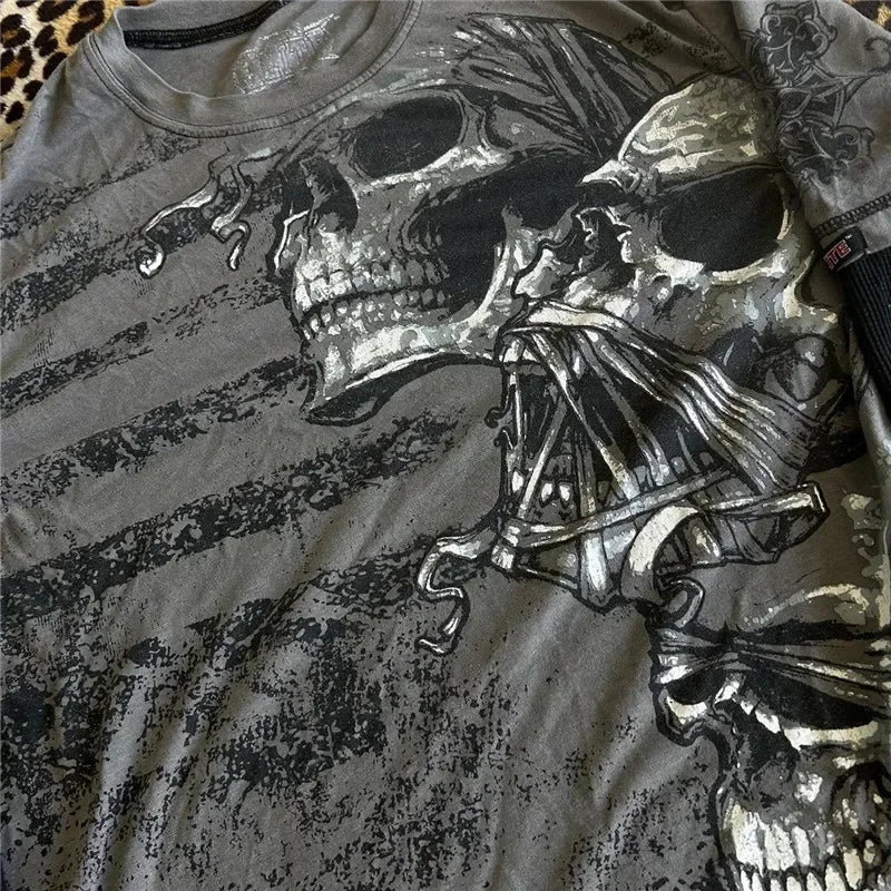 Women's Gray Skull Graphic Long-Sleeve Top