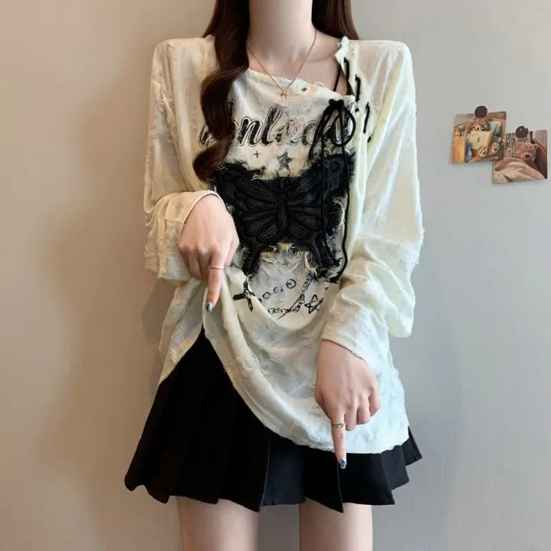 Women's Butterfly Graphic Lace-Up Long-Sleeve Top