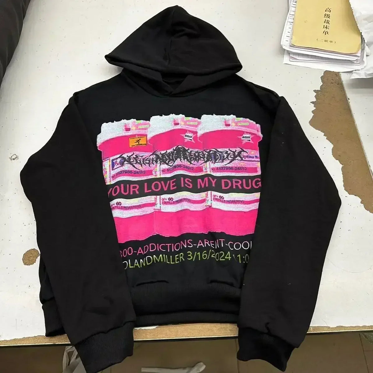 Women's Graphic Pullover Hoodie | Loose-Fit Long Sleeve