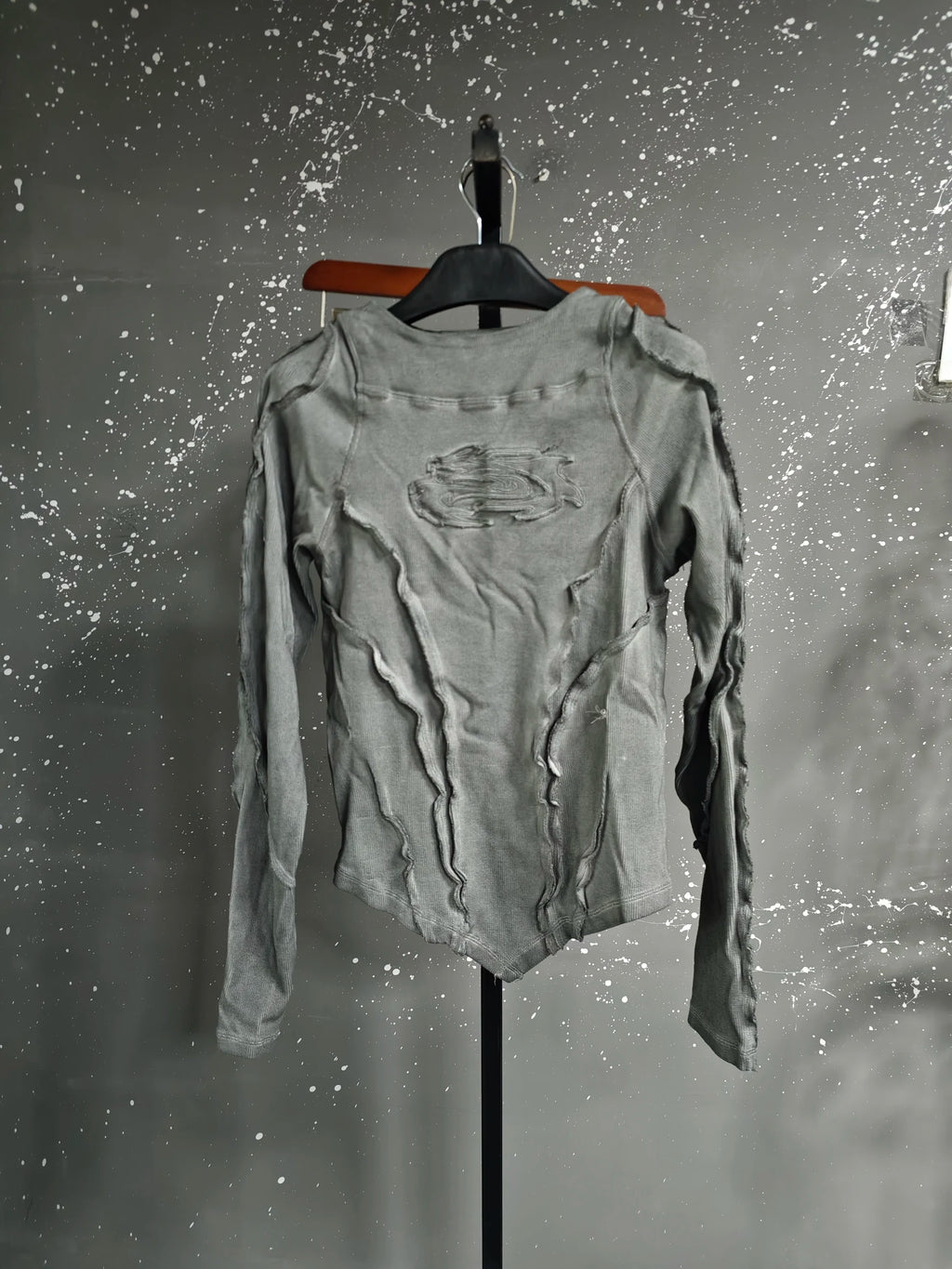 Men's Distressed Long-Sleeve Crew-Neck Top