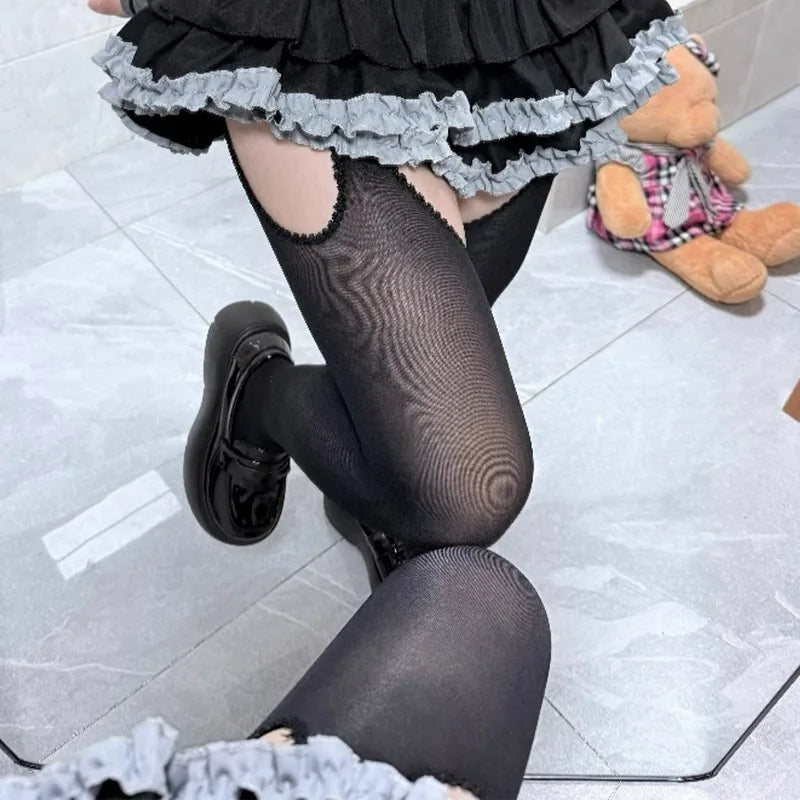 Lace-Trim Thigh-High Suspender Stockings – One Size