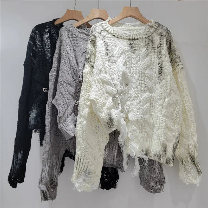 Women's Gray Distressed Cable-Knit Pullover Sweater
