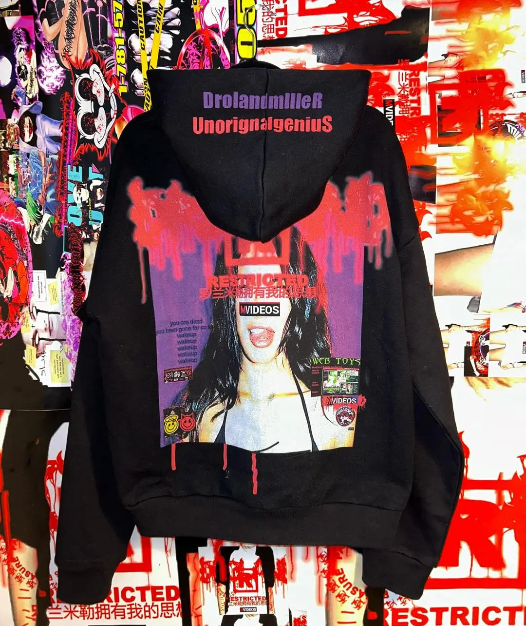 Women's Graphic Pullover Hoodie | Loose-Fit Long Sleeve